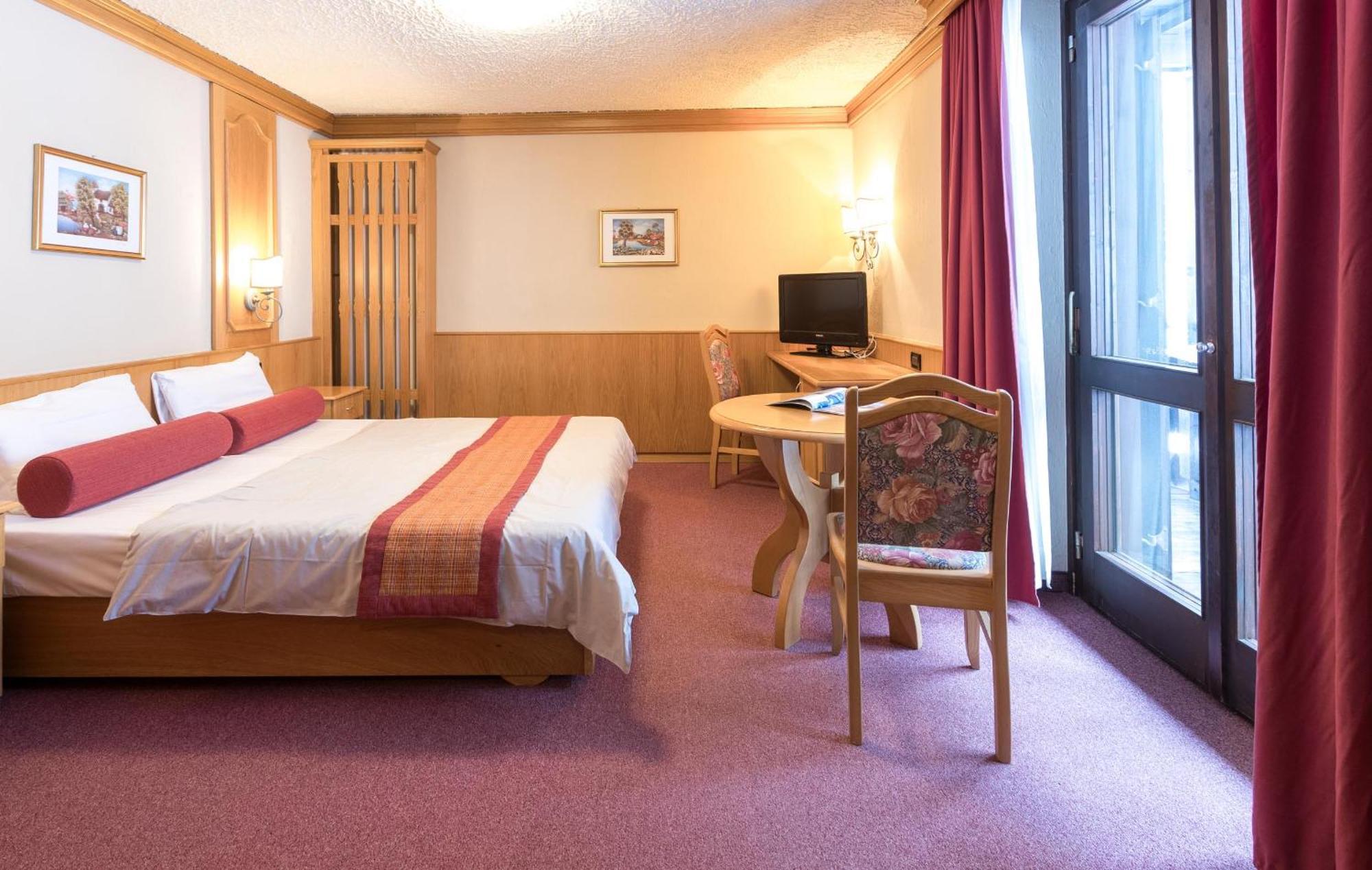 Hotel Intermonti ليفينو المظهر الخارجي الصورة