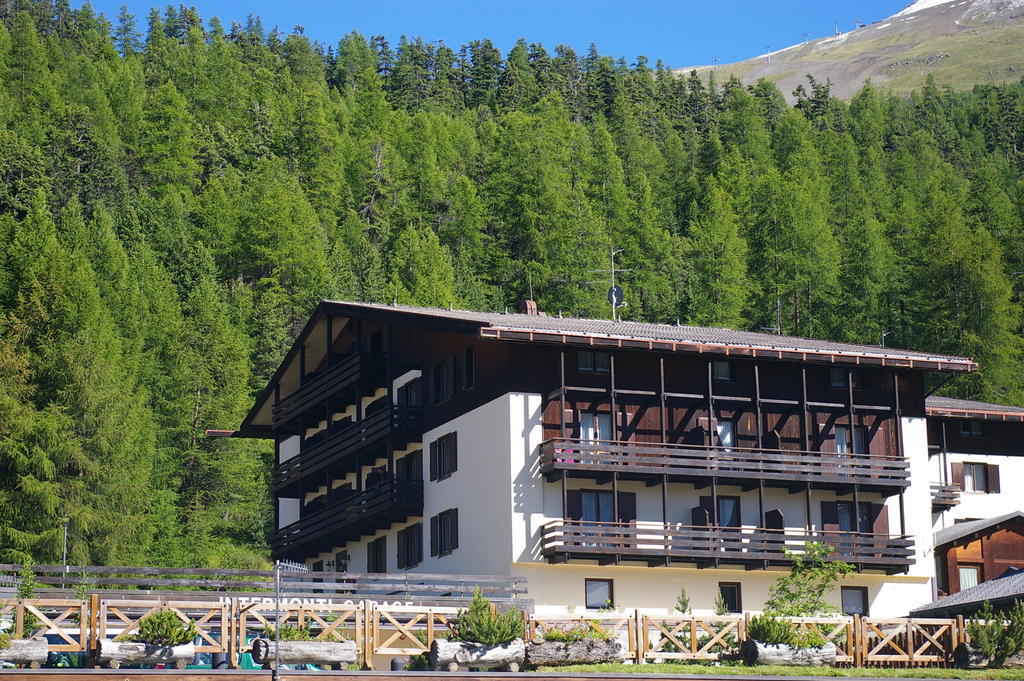 Hotel Intermonti ليفينو المظهر الخارجي الصورة
